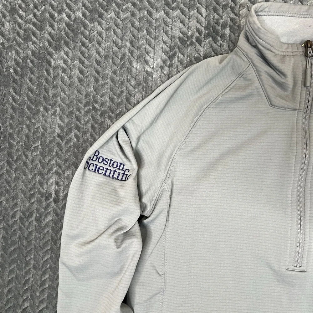 The North Face 1/4 Zip Pullover Mens Medium Gray Grid Fleece Company Logo